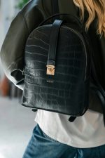 Domino Black - Image 4